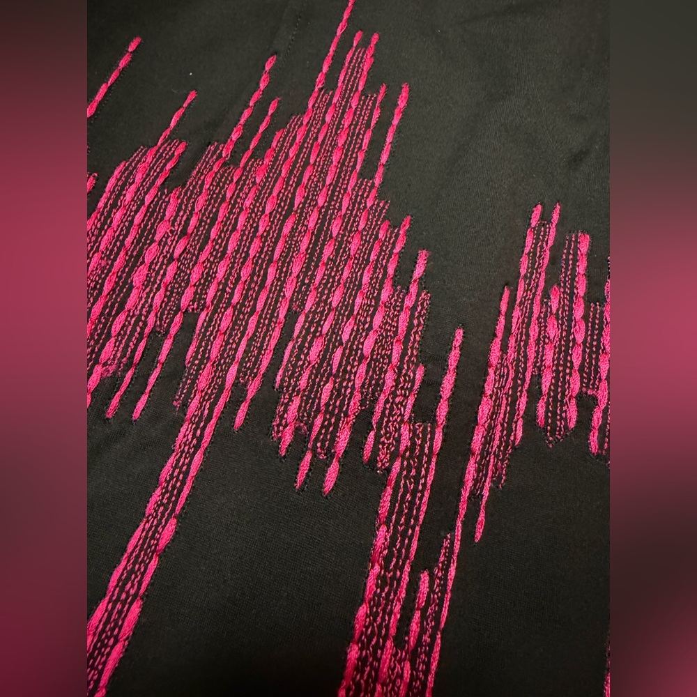 Josie Natori Black Ponte Dress Pink Waveform Graphic Sheath NWT 8 - Picture 8 of 11